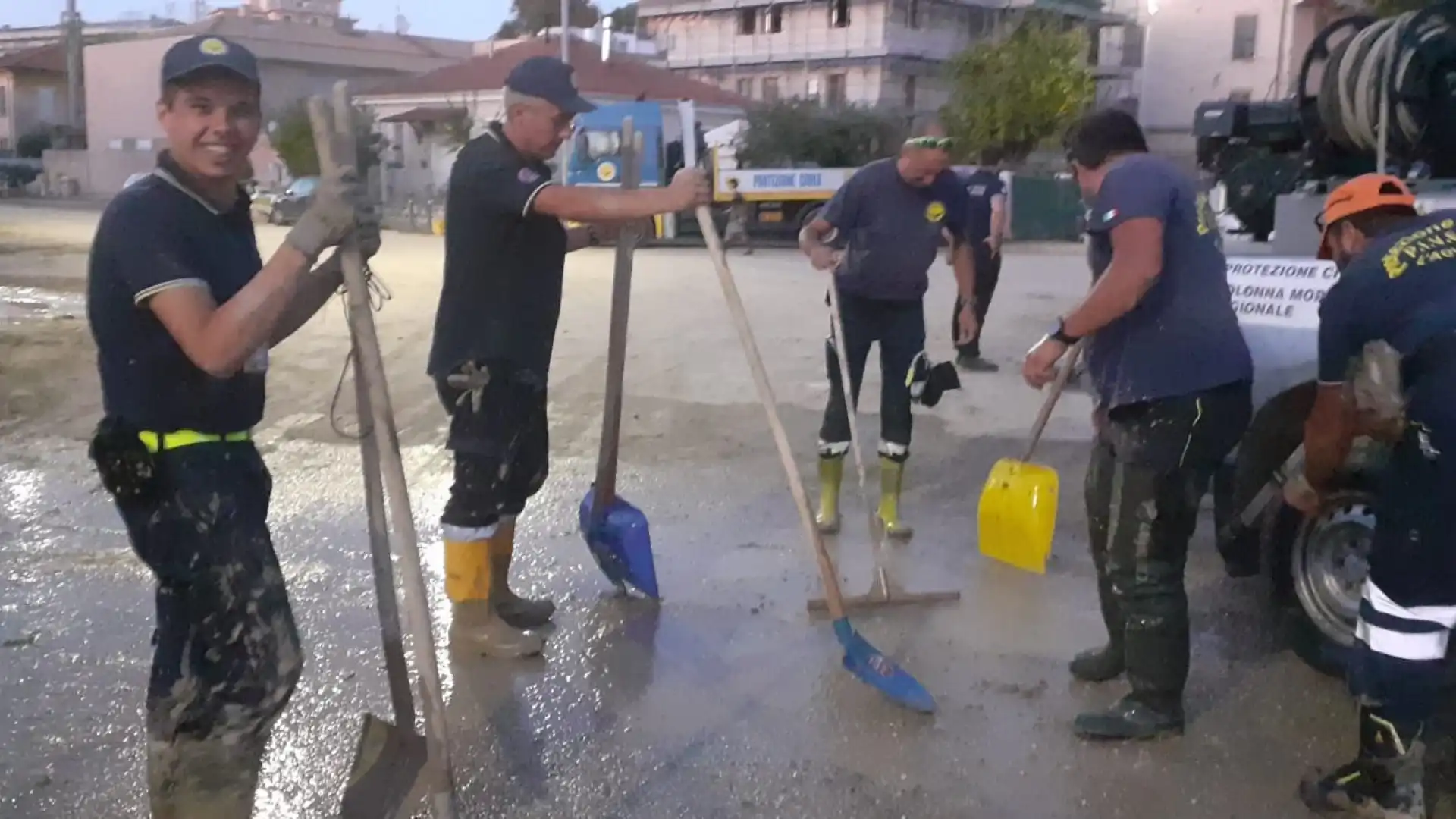 Castel Di Sangro: il distaccamento PIVEC cittadino avvia una raccolta beni Caritas a sostegno delle popolazioni alluvionate delle Marche.